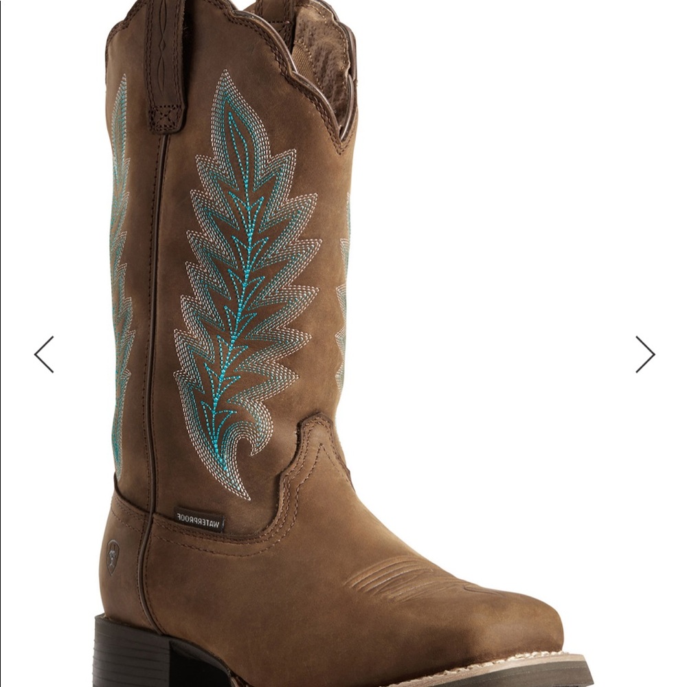 NWT Women’s Ariat Hybrid Rancher Boots